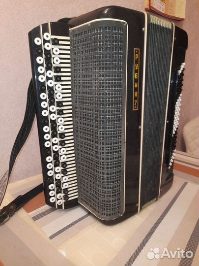 Баян Рубин 7