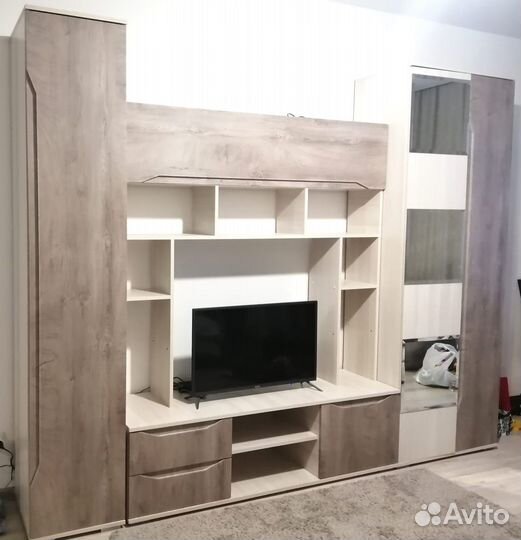 Стенка в гостиную бу