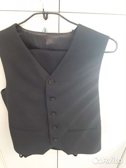 Школьный костюм для мальчика 146 -152