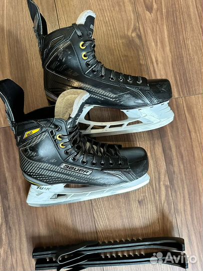 Коньки Bauer 44 размер