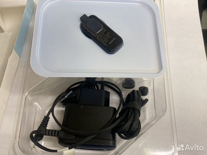 Nokia Bluetooth Headset BH-201 оригинал