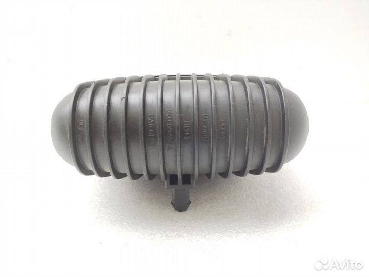 Резонатор воздушного фильтра Audi A4 B8 2009