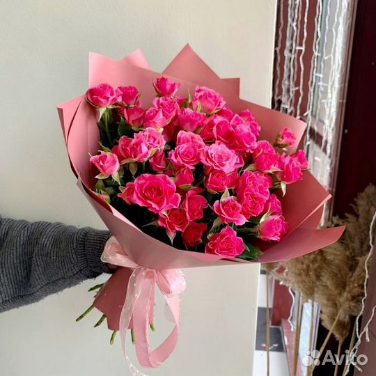 Доставка цветов и букетов