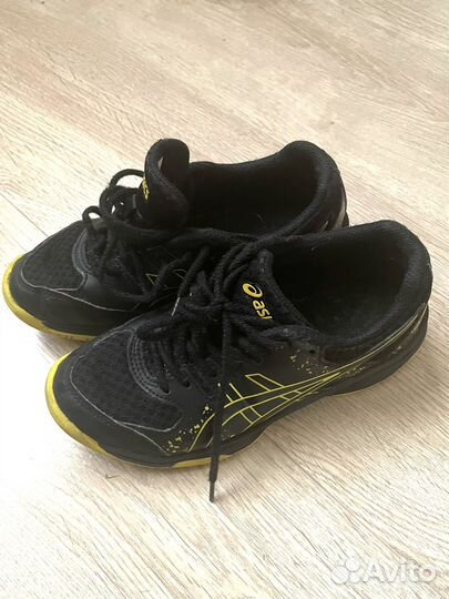 Кроссовки asics детские