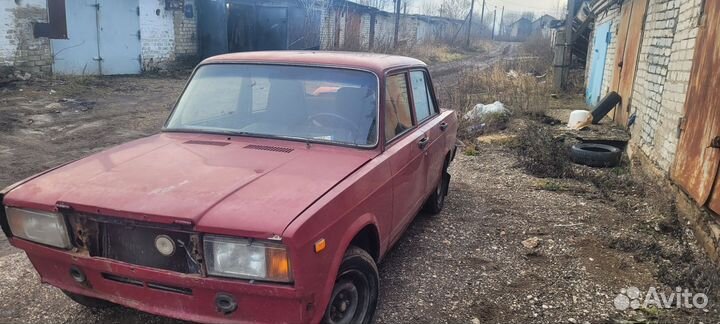 Есть все кроме мотора