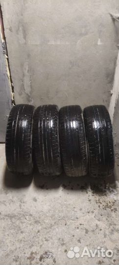 Viatti Strada Asimmetrico 195/65 R15