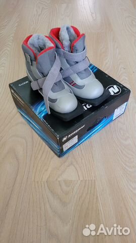 Ботинки лыжные