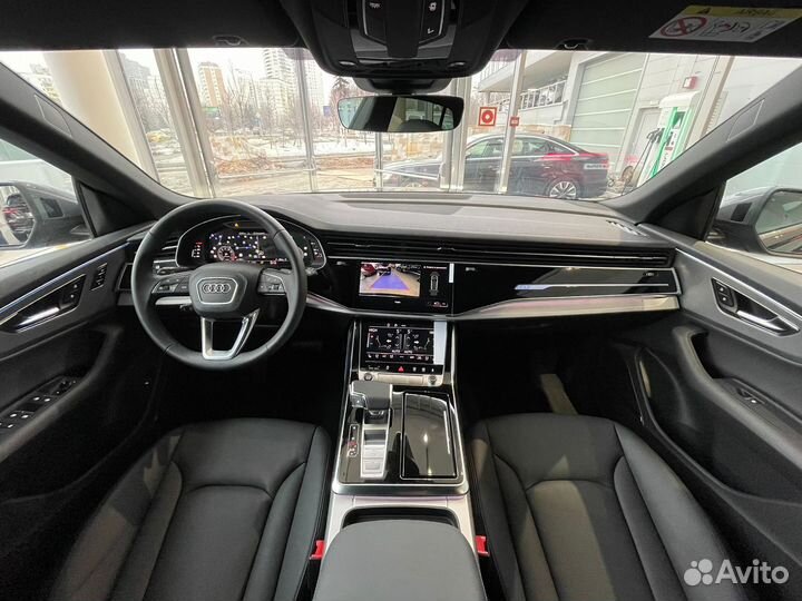 Audi Q8 3.0 AT, 2023