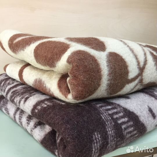 Одеяло шерстяное