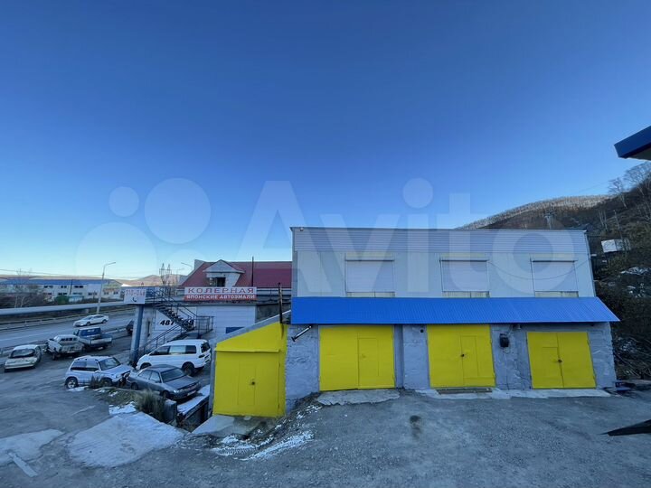 Гараж