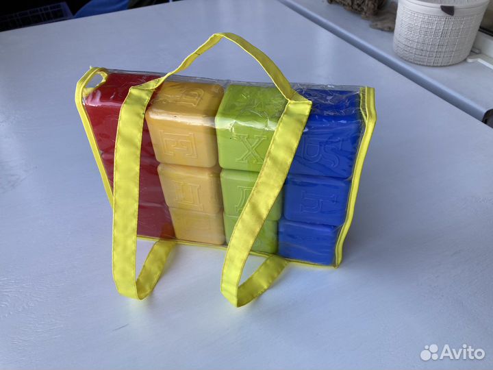 Набор кубиков в прозрачном рюкзачке