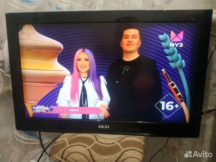 Телевизор akai