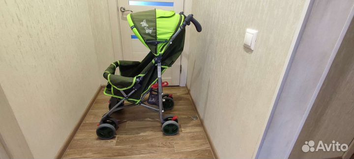 Коляска трость