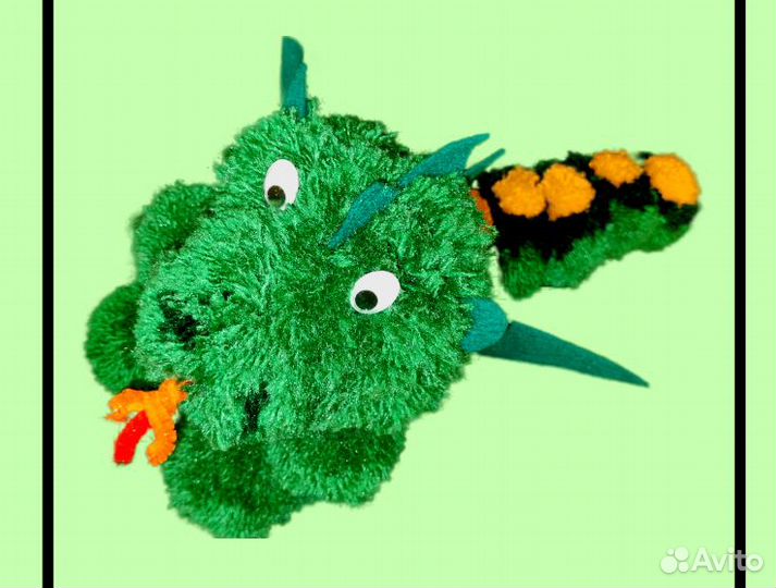Дракон Игрушка из помпонов + два Мини дракончика