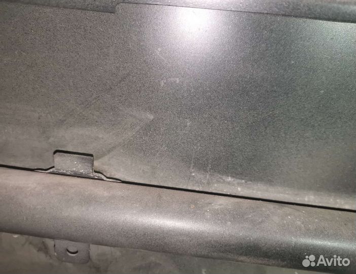 Передняя правая дверь Corolla 180