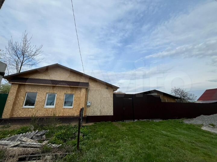 Дом 35 м² на участке 20 сот.