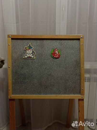 Доска - мольберт для рисования