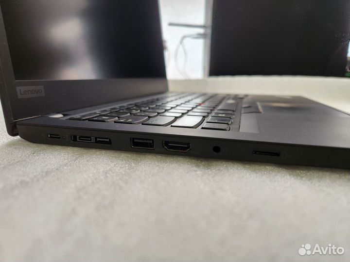 Ноутбук Lenovo thinkpad t490 i7-8665u/8/256