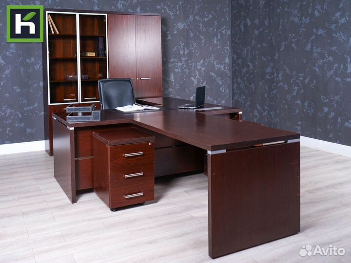 Кабинет руководителя бу. Феликс Атташе - М