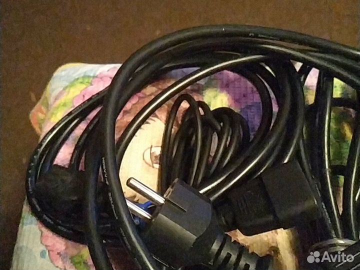Сетевой кабель