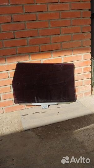 Стекло задней двери VW Passat B4 1994г универсал