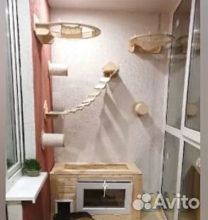 Деревянный настенный комплекс для кошек 