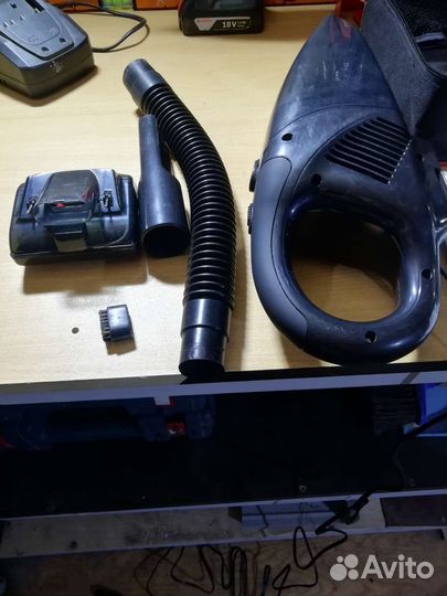 Автомобильный пылесос