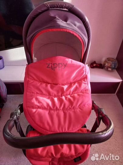 Детские коляска Zippy 3в1