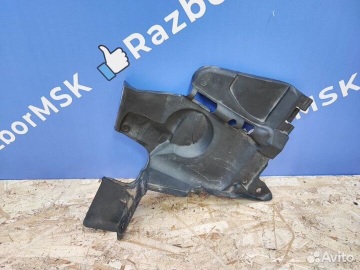 Пыльник двигателя передний правый Renault Duster 2