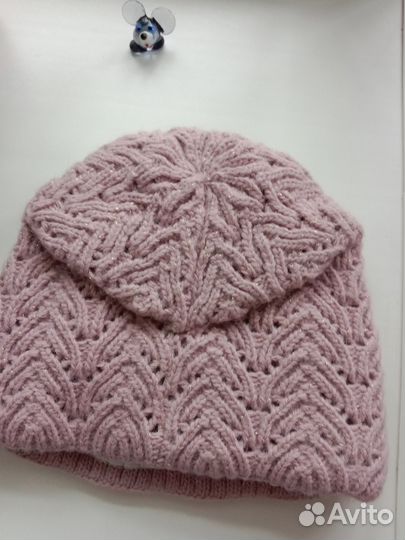 Шапка женская вязаная