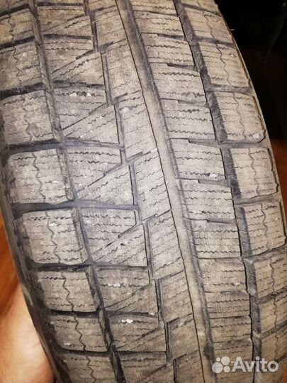 Bridgestone Blizzak Revo GZ 185/65 R15