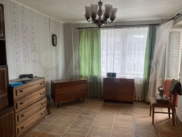 2-к. квартира, 47 м², 3/5 эт.