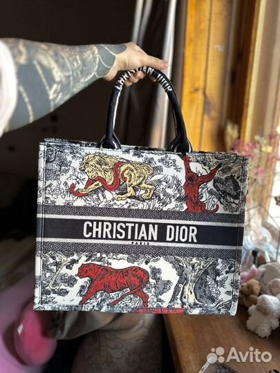 Сумка christian dior