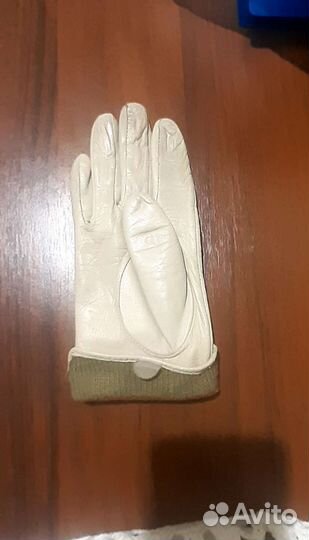 Перчатки женские кожаные