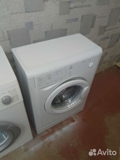 Стиральная машина рабочая