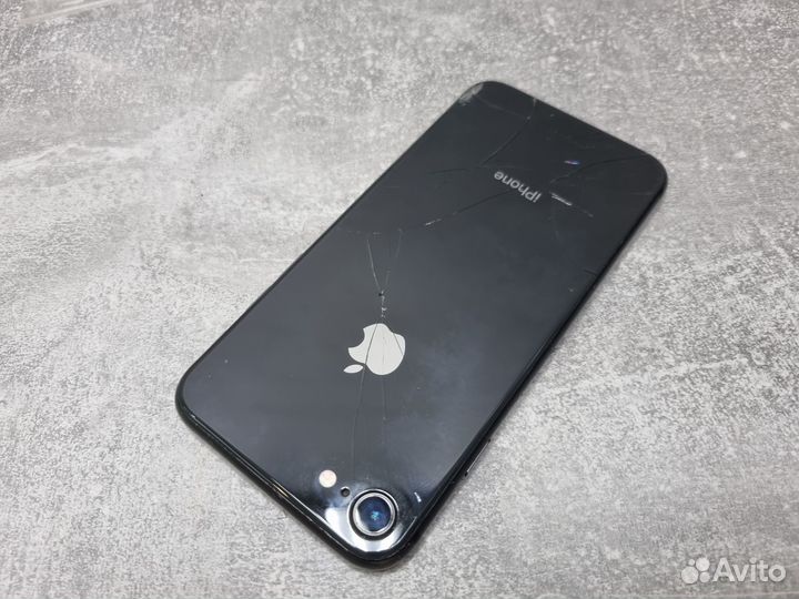 iPhone 8, 64 ГБ