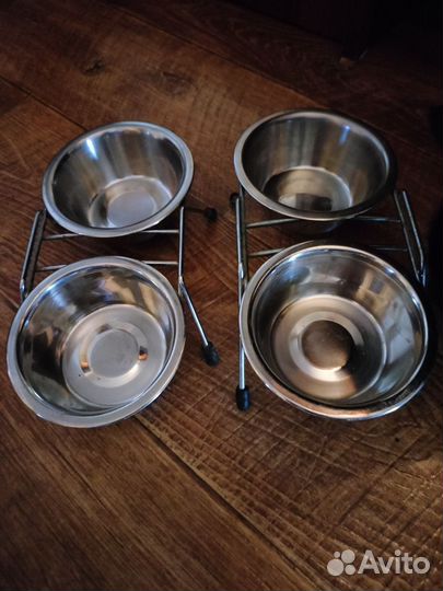 Миска на подставке