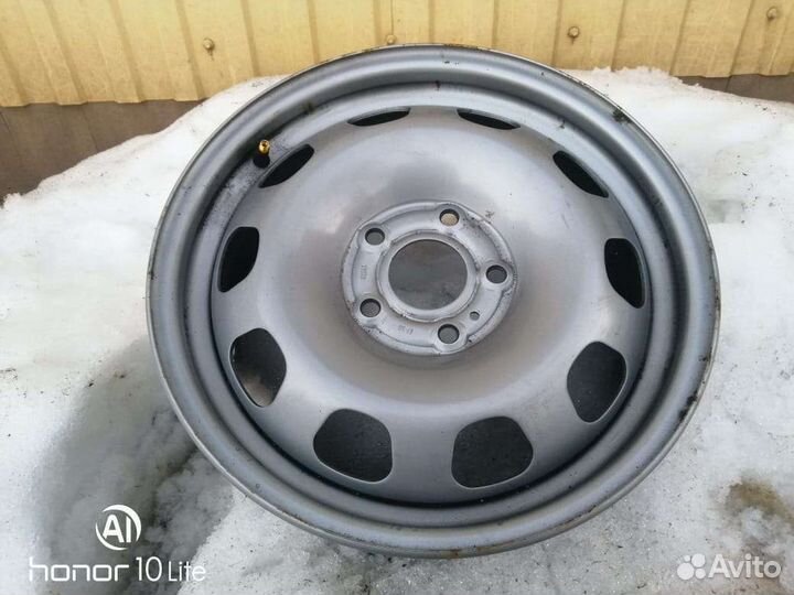 Диски и колпаки на R 16