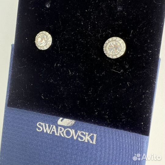 Swarovski Angelic серьги-пуссеты