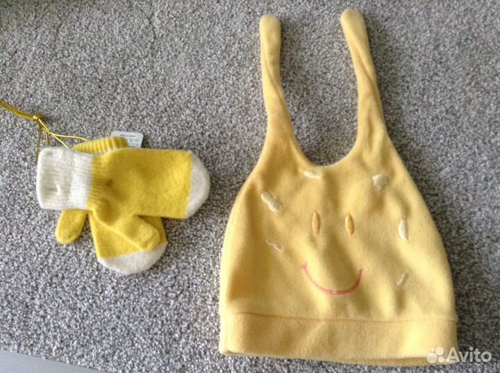 Шапка и варежки на осень 0-6мес