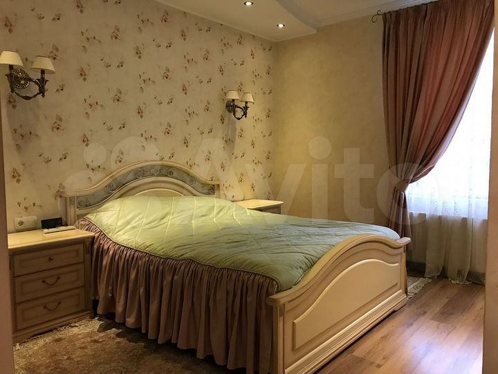 4-к. квартира, 92 м², 3/25 эт.