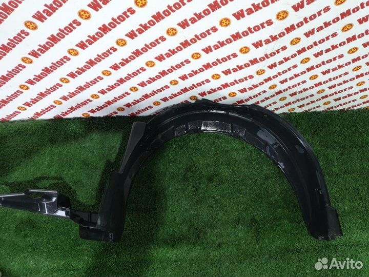 Подкрылок передний правый Toyota Avensis AZT250W
