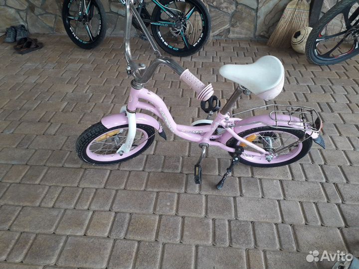 Велосипед для девочки 7 лет