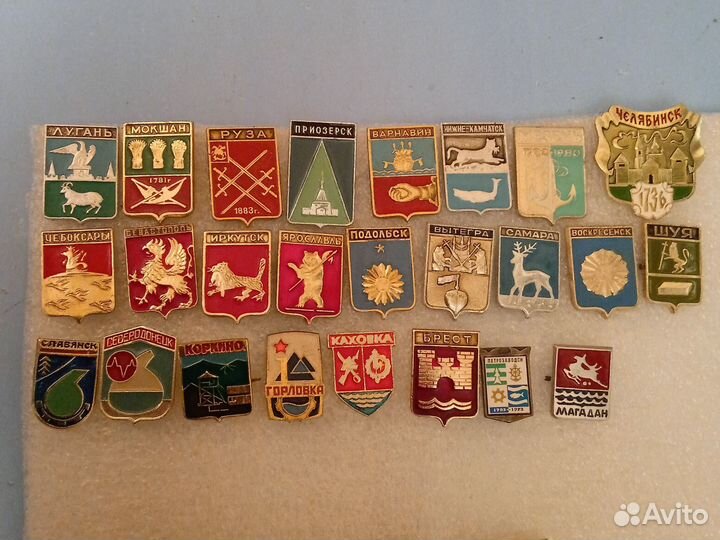 Значки с гербами городов