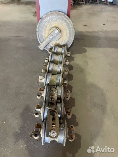 Ходовая часть бульдозера CAT D5K XL