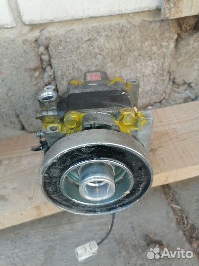 Компрессор кондиционера mazda 3