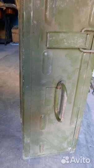 Ящик металлический военный