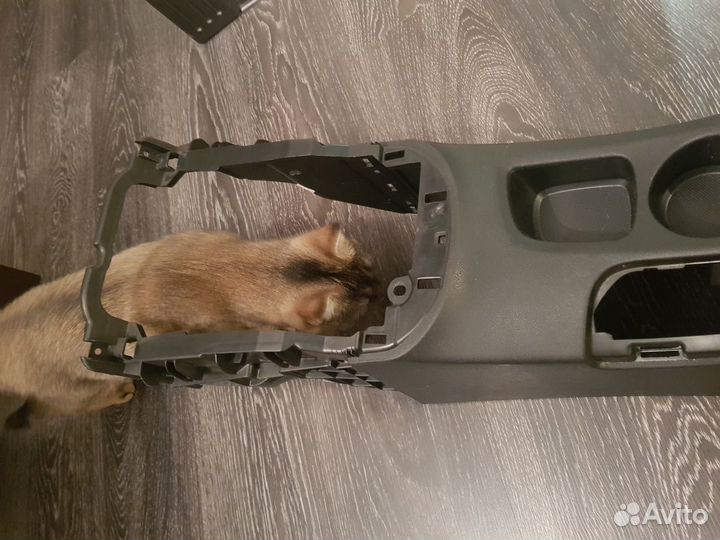 Подстаканник центральный Citroen C4 b7