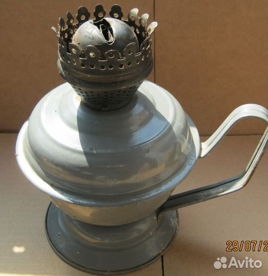 Керосиновая лампа советских времен