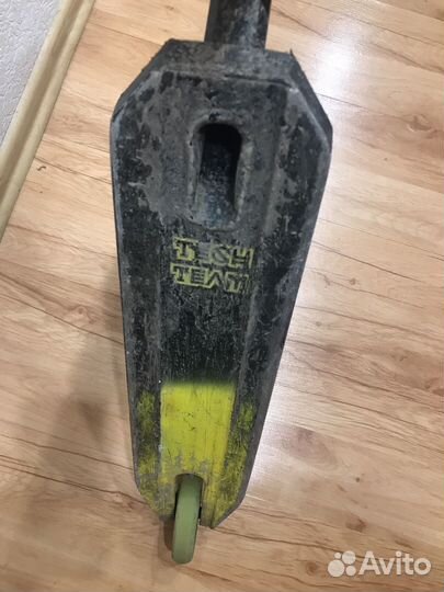 Трюковой самокат Tech team duker 202